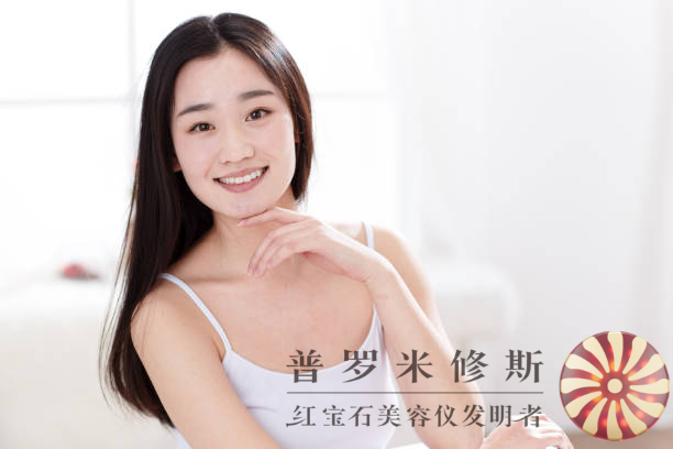 抗衰老美容儀：科技創(chuàng)新，重拾青春容顏！