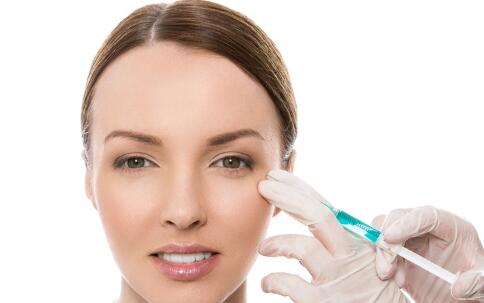 美麗肌膚，一步到位！獨(dú)家揭秘：系統(tǒng)護(hù)膚三部曲，讓你煥發(fā)瓷肌光彩！