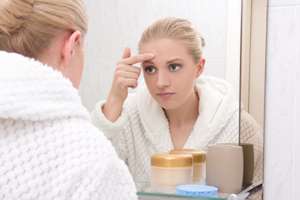 臉兩邊長斑了怎么辦