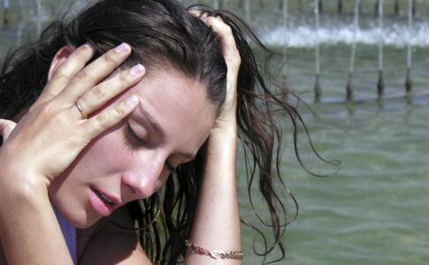 研究表明：皺紋多的女性骨頭脆