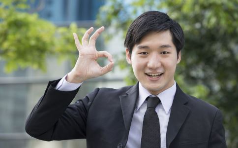 如何消除和減少眼部細(xì)紋